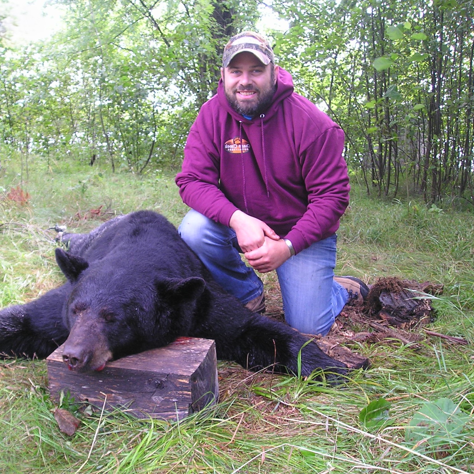 bear and bear hunter